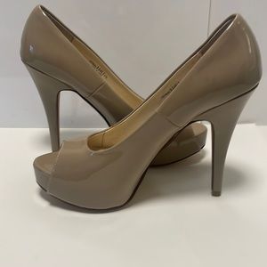 Chinese Laundry Hidden Platform Open Toe Pump! New